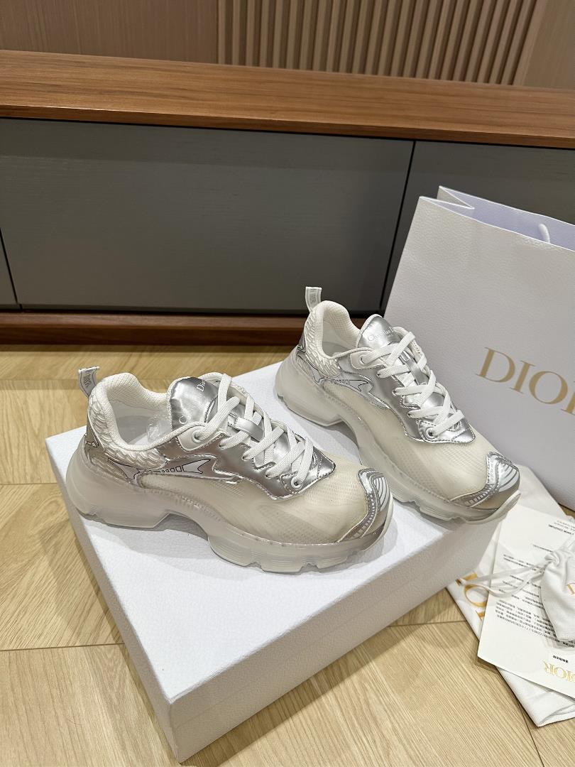 dior run crystal sole sneakersSize35363738394041424344 order  professional luxury fashion