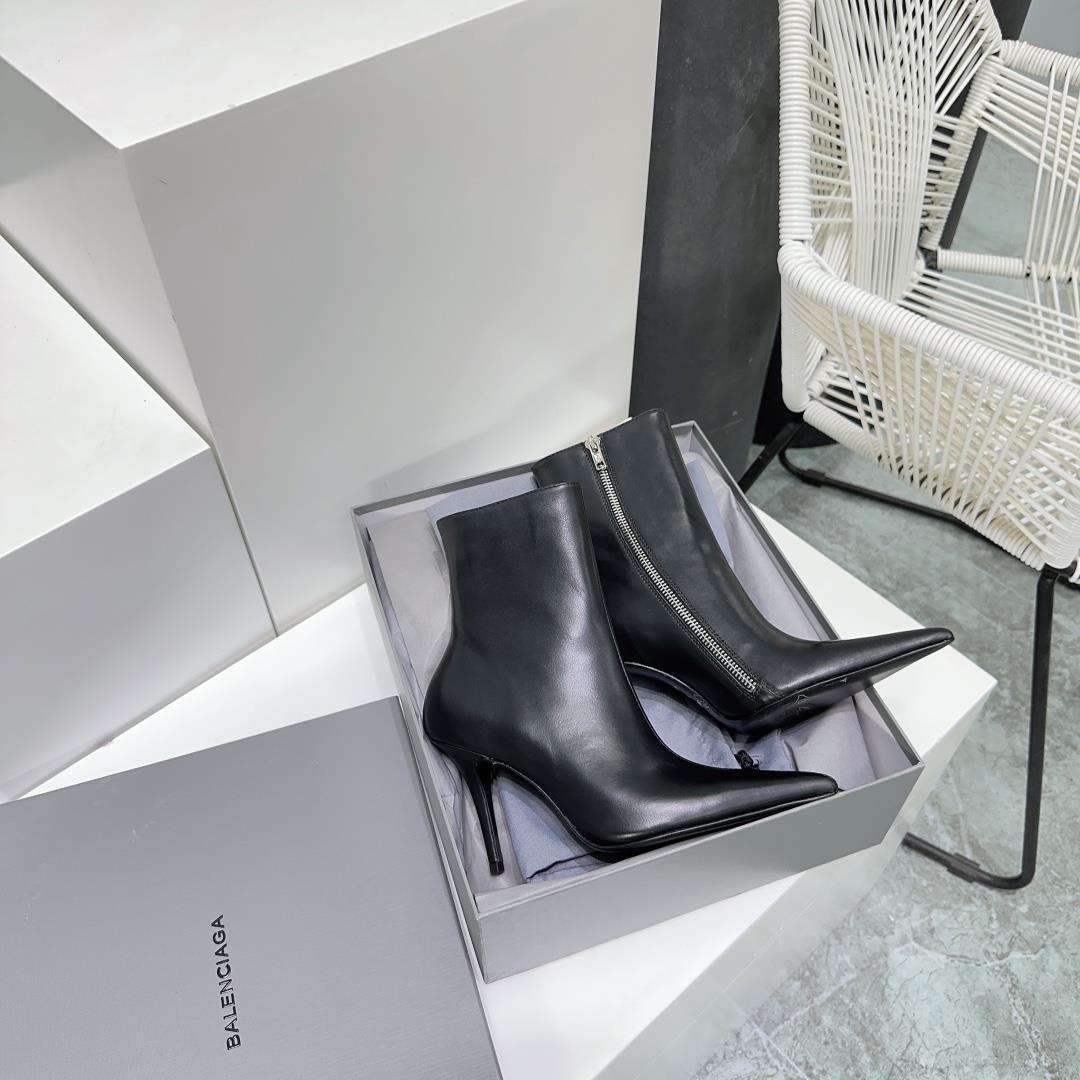 High quality factory produced short boots Balenciaga 2023 autumnwinter pointed zippered l