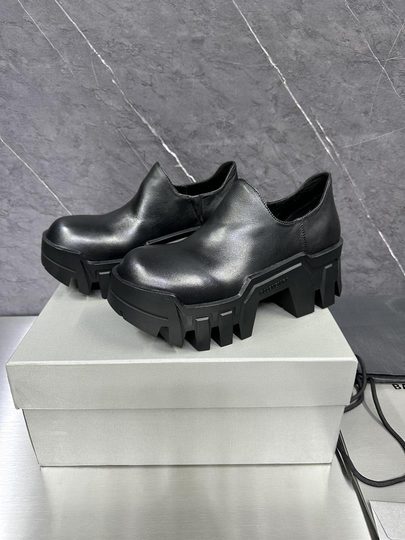 New Top Balenciaga Blcg 21FW Bulldozer Low Top Derby Bulldozer Black Logo Round Toe Derby