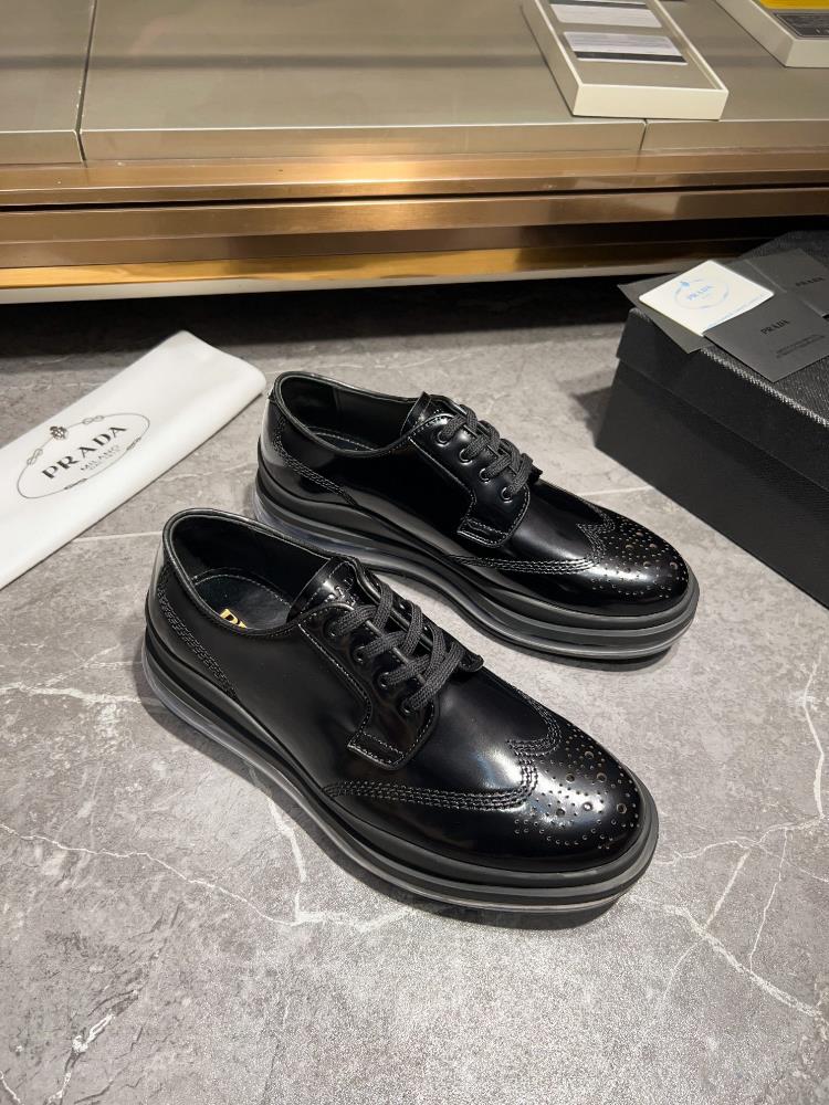 Prada Family Chelsea Mens Shoe Super A Goods This Chelsea shoe is equipped with an air c