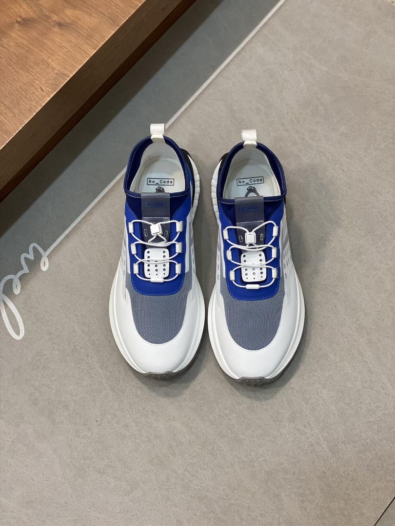 Tods leather sports fabric fabric sneakersThis sneaker blends sportsmanship with classic Tods eleme